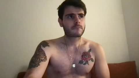 Snapshot of thatfeelsgoood chatting on 12/28/24, 11:37 thatfeelsgoood online show from 12/28/24, 11:37