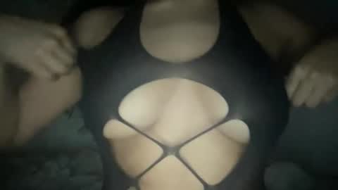 Melanie online show from 11/28/25, 06:05