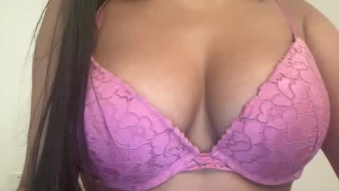 Melanie online show from 12/03/25, 07:01