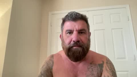 Snapshot of thatguybearded chatting on 01/01/25, 05:22 ThatGuyBearded online show from 01/01/25, 05:22