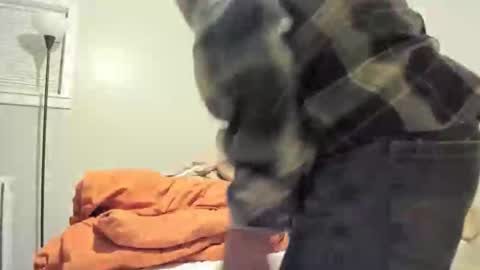 That guy  follow on X online show from 04/06/26, 03:48