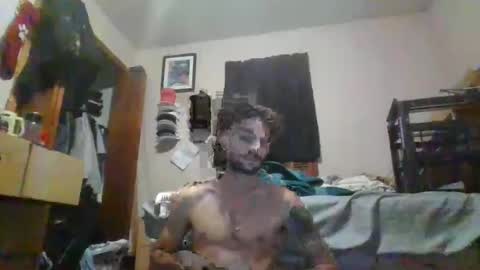 Snapshot of thatguypal879661 chatting on 06/06/26, 03:22 thatguypal online show from 06/06/26, 03:22