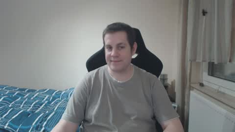 thatguyyeahhim online show from 12/31/24, 01:04