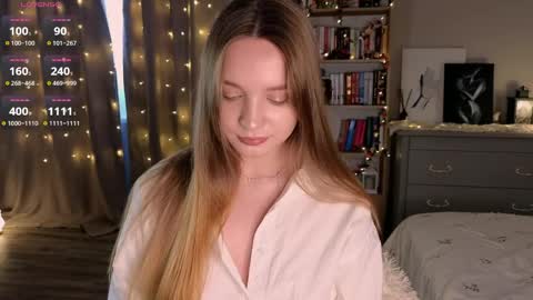 Snapshot of thatonerabbit chatting on 04/11/26, 01:37 Alice online show from 04/11/26, 01:37