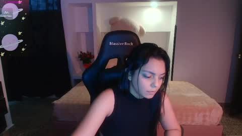 Snapshot of thays_mawakye01 chatting on 03/22/26, 02:31 Paola online show from 03/22/26, 02:31