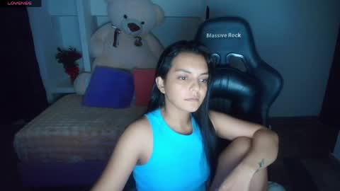 Snapshot of thays_mawakye01 chatting on 03/27/26, 09:03 Paola online show from 03/27/26, 09:03