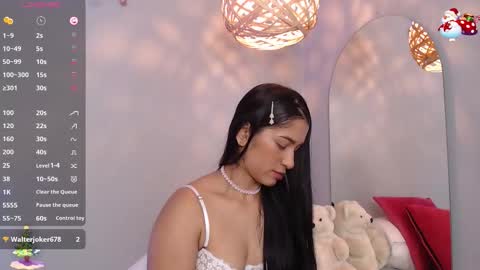 THAYSSA ROSS online show from 12/19/25, 03:08