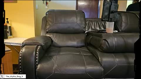 Snapshot of the_alpha_dog_xxx chatting on 02/13/26, 05:53 the_alpha_dog_xxx online show from 02/13/26, 05:53