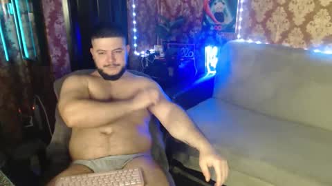 Snapshot of the_avengersgth chatting on 11/23/25, 12:32 thor lord online show from 11/23/25, 12:32