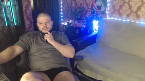 Snapshot of the_avengersgth chatting on 11/25/25, 10:43 thor lord online show from 11/25/25, 10:43