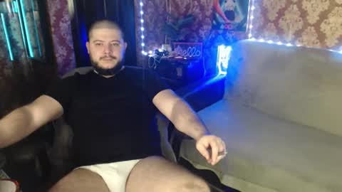 Snapshot of the_avengersgth chatting on 11/30/25, 12:14 thor lord online show from 11/30/25, 12:14