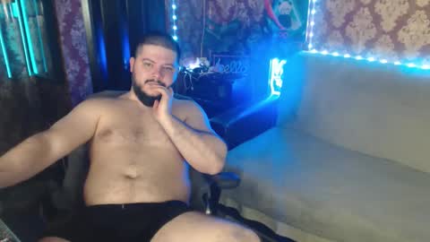 Snapshot of the_avengersgth chatting on 12/14/25, 01:22 thor lord online show from 12/14/25, 01:22