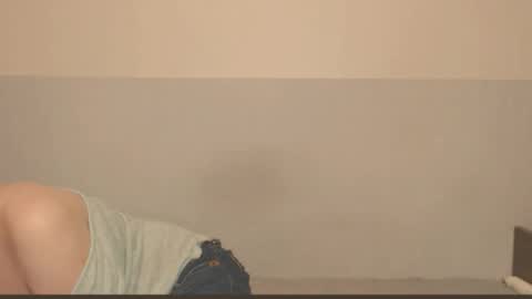 Snapshot of the_basic_instinctt chatting on 11/12/25, 10:30 Eva online show from 11/12/25, 10:30