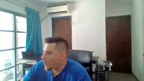 Snapshot of the_dark_knive_ chatting on 09/26/25, 04:22 the_dark_knive_ online show from 09/26/25, 04:22