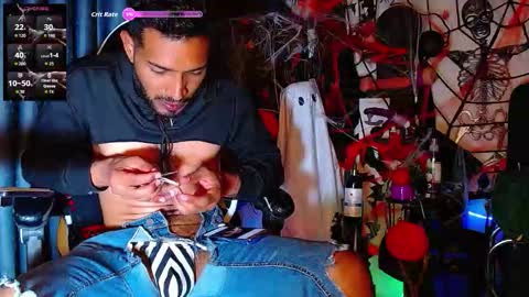 Snapshot of the_dog_lian chatting on 10/09/25, 01:47 the dog lian online show from 10/09/25, 01:47