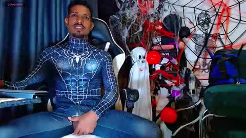 Snapshot of the_dog_lian chatting on 11/01/25, 02:30 the dog lian online show from 11/01/25, 02:30