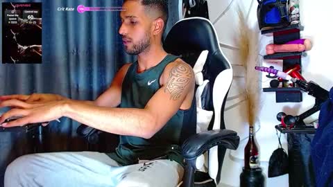 Snapshot of the_dog_lian chatting on 11/20/25, 12:11 the dog lian online show from 11/20/25, 12:11