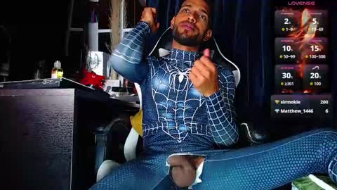 Snapshot of the_dog_lian chatting on 02/08/26, 02:04 the dog lian online show from 02/08/26, 02:04