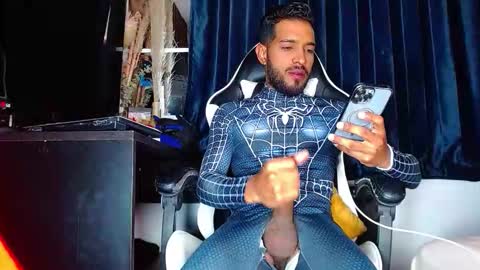 Snapshot of the_dog_lian chatting on 02/26/26, 01:21 the dog lian online show from 02/26/26, 01:21