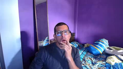 Snapshot of the_elemental_cb chatting on 12/03/25, 06:39 Sir. Anderssen online show from 12/03/25, 06:39