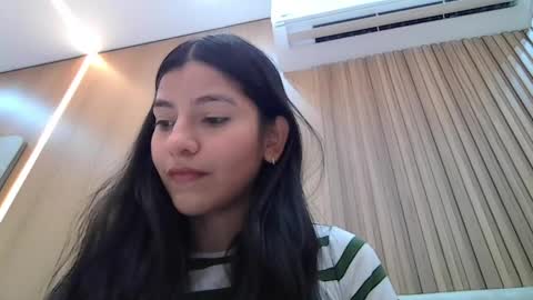 IM EMELY online show from 05/04/26, 01:51