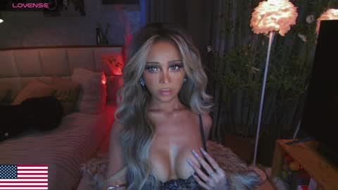 nabi butterfly online show from 03/31/26, 07:14