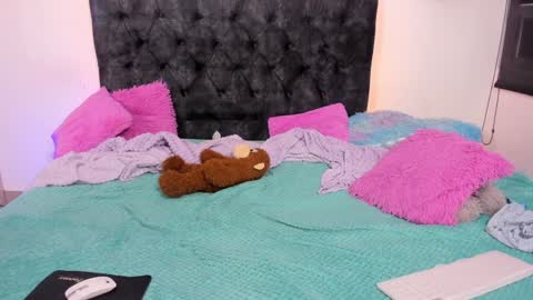 Emily - April online show from 01/24/25, 05:53