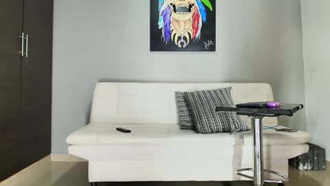 Snapshot of the_golden_boys chatting on 01/05/25, 12:31 SCOTT THEO KAMERON GENDERSON online show from 01/05/25, 12:31