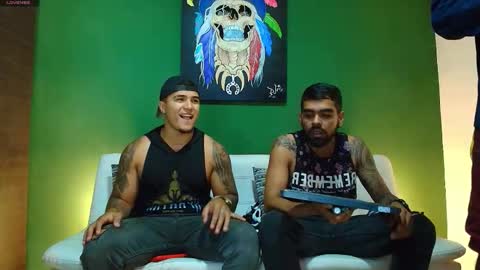 Snapshot of the_golden_boys chatting on 10/15/25, 12:33 SCOTT THEO KAMERON GENDERSON online show from 10/15/25, 12:33