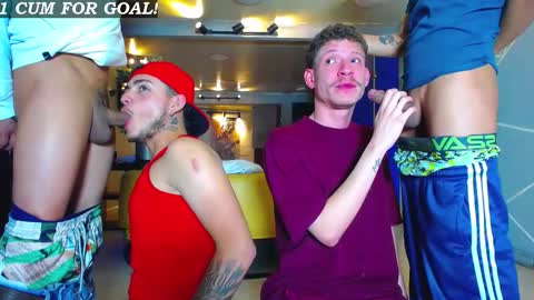 Snapshot of the_goodfellas chatting on 11/01/25, 06:21 the goodfellas online show from 11/01/25, 06:21