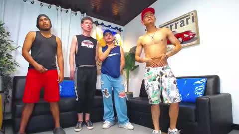 Snapshot of the_goodfellas chatting on 11/22/25, 08:19 the goodfellas online show from 11/22/25, 08:19