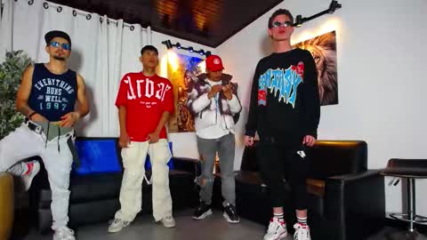 Snapshot of the_goodfellas chatting on 11/29/25, 09:18 the goodfellas online show from 11/29/25, 09:18