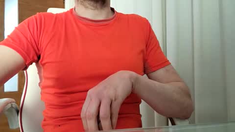 Snapshot of the_hard_baguette chatting on 02/24/26, 12:14 La Baguette dure online show from 02/24/26, 12:14