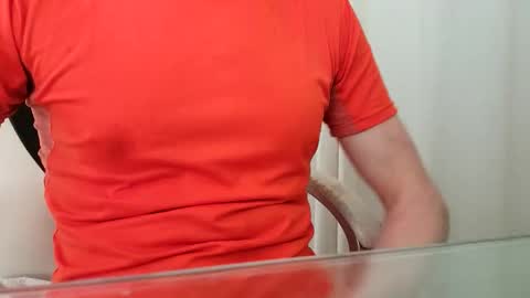 Snapshot of the_hard_baguette chatting on 03/02/26, 10:44 La Baguette dure online show from 03/02/26, 10:44