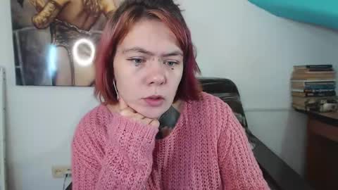 Snapshot of the_ice_woman chatting on 09/09/25, 02:33 the_ice_woman online show from 09/09/25, 02:33