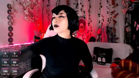 ...  ... online show from 10/16/25, 06:25