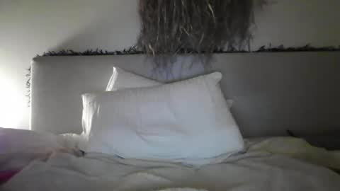 Snapshot of the_orcadian chatting on 02/03/25, 12:04 bigdick online show from 02/03/25, 12:04