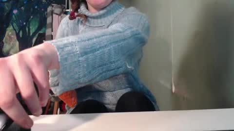 Ekye online show from 01/20/25, 09:03