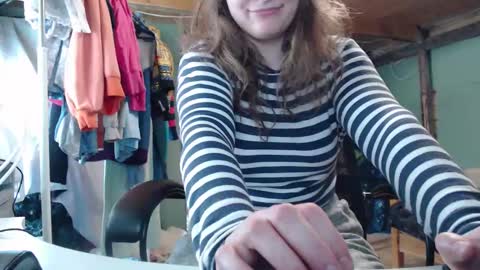 Ekye online show from 09/09/25, 10:04