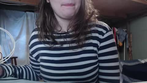 Ekye online show from 12/02/25, 10:31