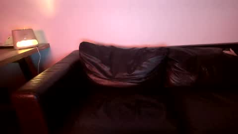 Jade online show from 06/26/26, 10:25