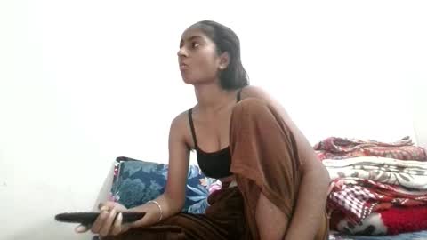 Snapshot of the_right_girl chatting on 09/30/25, 07:02 Suzan Sexy online show from 09/30/25, 07:02