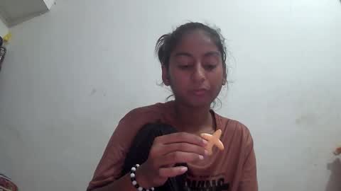 Snapshot of the_right_girl chatting on 02/06/26, 06:29 Suzan Sexy online show from 02/06/26, 06:29