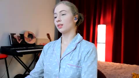 Snapshot of the_steel_magnolia_ chatting on 03/11/25, 05:35 Ally STREAMING ON TWITCH NOW Check my Twitter for updates online show from 03/11/25, 05:35