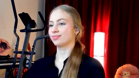 Snapshot of the_steel_magnolia_ chatting on 09/26/25, 11:42 Ally STREAMING ON TWITCH NOW Check my Twitter for updates online show from 09/26/25, 11:42