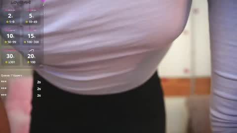 My name is Cynthia and Im very happy to see you in my sweet room  online show from 04/14/26, 03:12