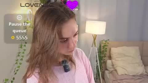 My name is Cynthia and Im very happy to see you in my sweet room  online show from 06/11/26, 03:15