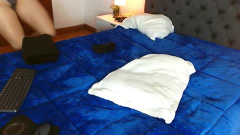 Snapshot of thea_aphros chatting on 11/29/25, 03:53 Diosa Afrodita online show from 11/29/25, 03:53