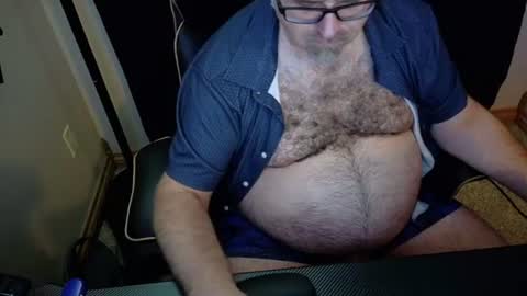 Snapshot of thebearking69 chatting on 07/14/26, 03:44 The Bear King online show from 07/14/26, 03:44
