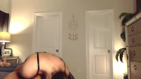 Snapshot of thebeautifulbadassnextdoor chatting on 12/09/24, 02:34 Tatum Shae online show from 12/09/24, 02:34